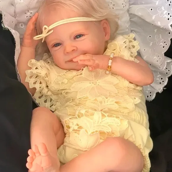 Infant Doll Reborn Hand Painted Poseable Real Lifelike Skin Infant Girl 🎉HP - Picture 8 of 8
